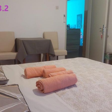 Guest House Lovric Пореч Экстерьер фото
