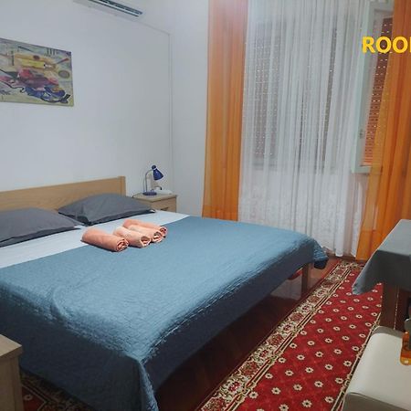 Guest House Lovric Пореч Экстерьер фото