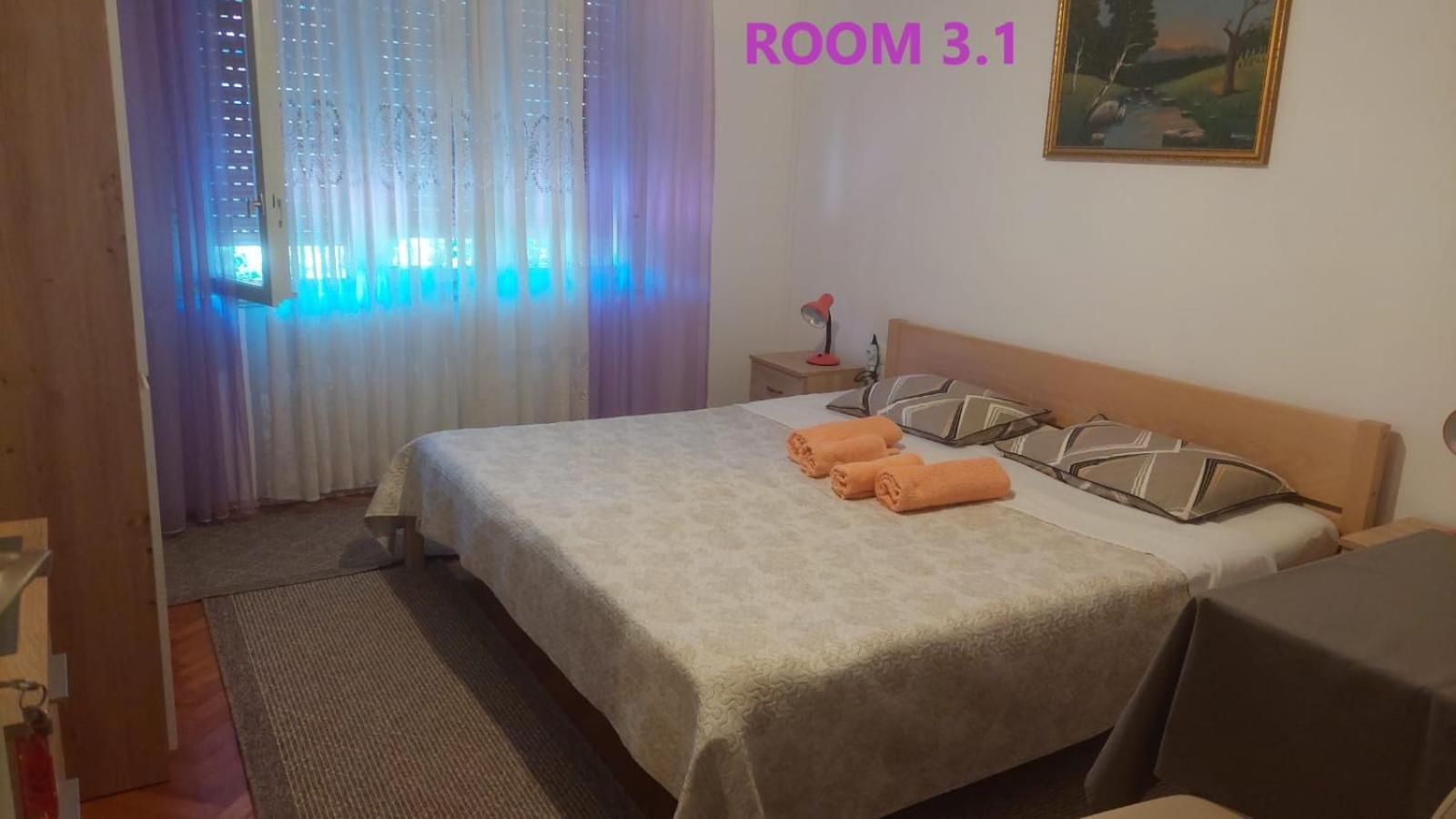 Guest House Lovric Пореч Экстерьер фото