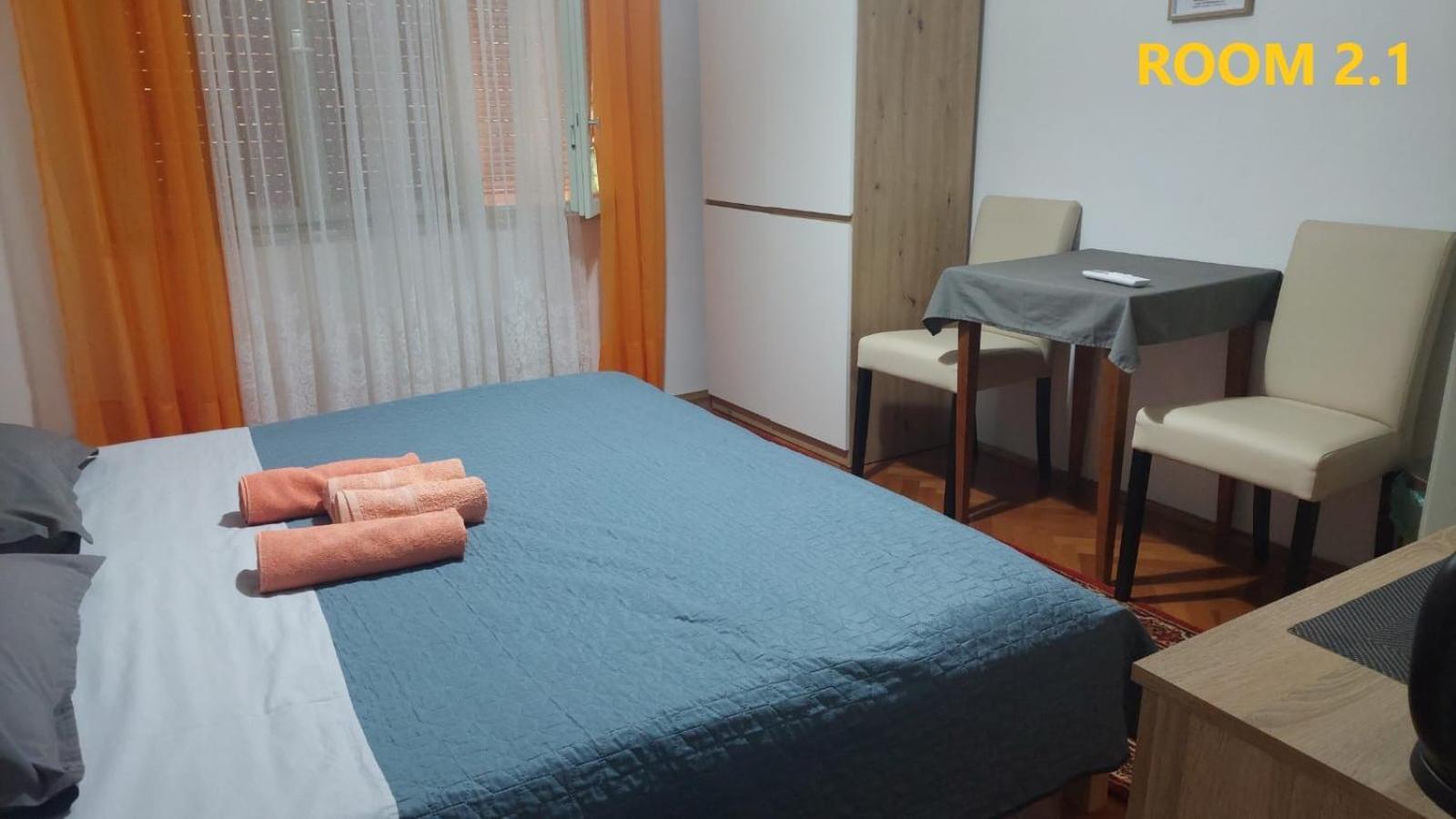 Guest House Lovric Пореч Экстерьер фото